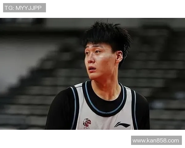 成都篮球队灵活性探讨：战术创新与球员适应能力的深度分析