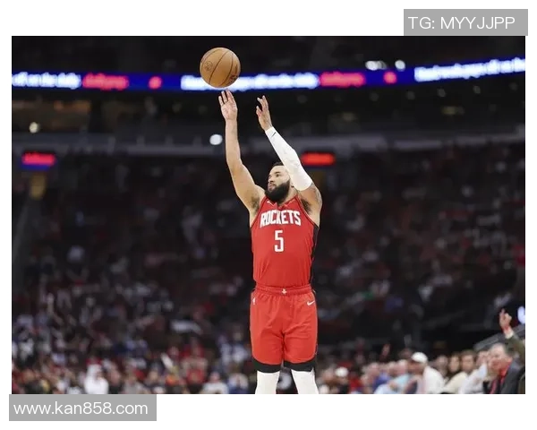 10月20日火箭对阵鹈鹕精彩比赛直播全程回顾与分析