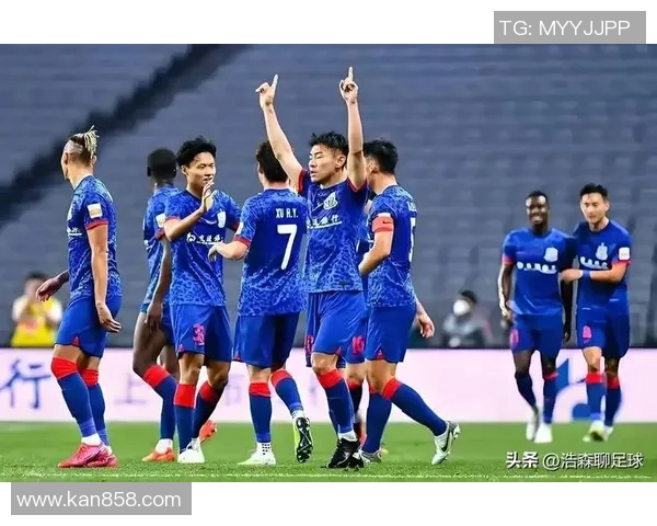 上海绿地申花迎战悉尼球队全力争胜展现中国足球实力