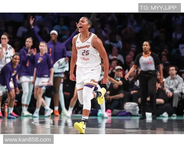 WNBA神秘人对决水星的精彩赛况分析与球员表现评估